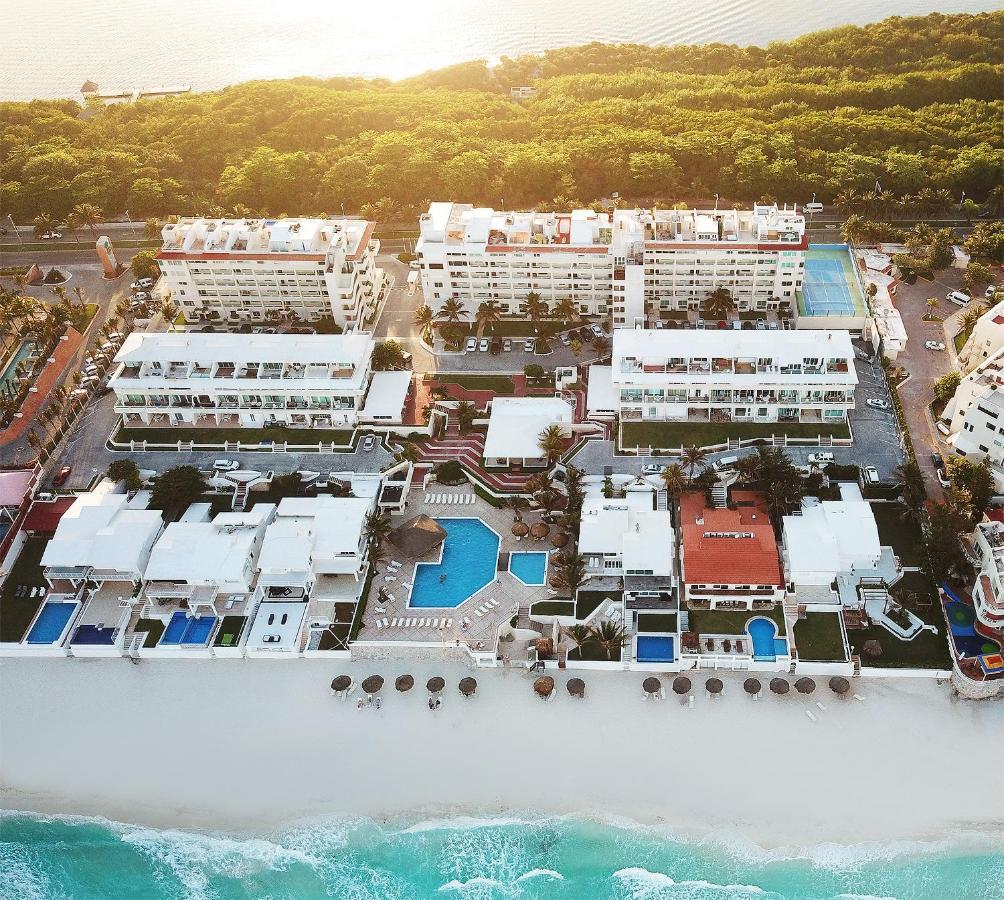 Brisas Beach & Ocean Front Vacation Apartments Cancun Zona Hotelera エクステリア 写真