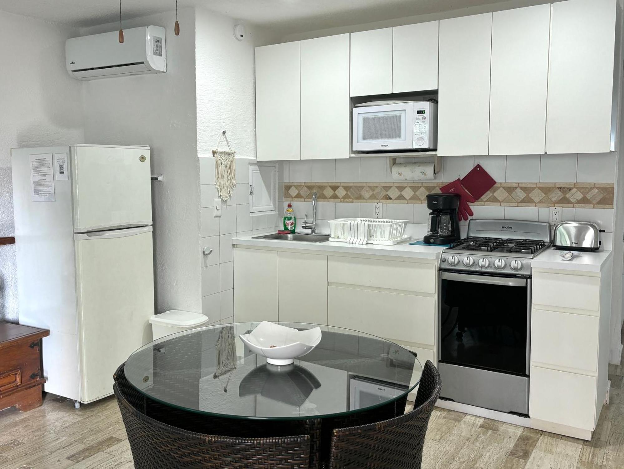 Brisas Beach & Ocean Front Vacation Apartments Cancun Zona Hotelera エクステリア 写真